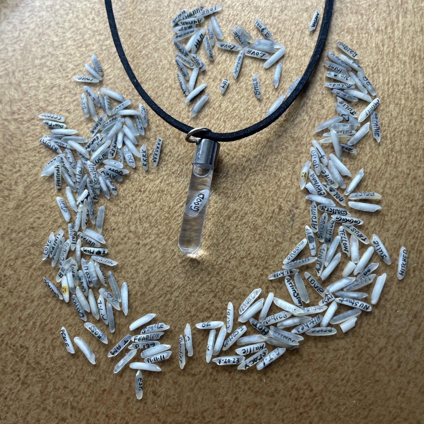 GOOD VIBES Collar de doble cara Joyería única hecha a mano