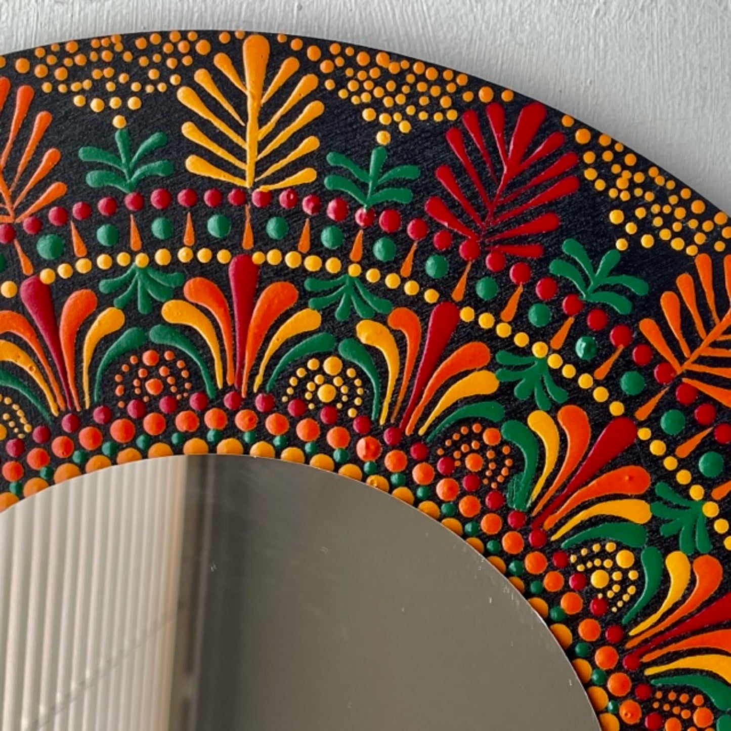Espejos de pared Dot Art Mandala Colores vibrantes Pintura acrílica hecha a mano Trabajo de arte en el hogar y la oficina