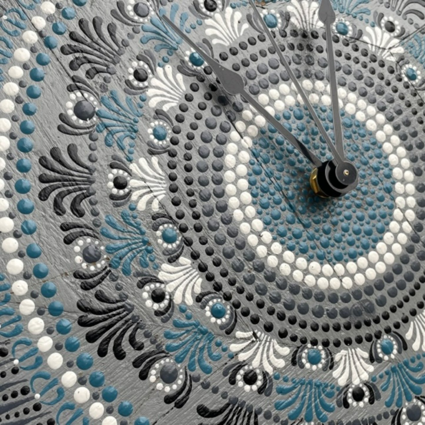 Reloj de pared con arte de puntos, trabajo de Mandala, pintura acrílica hecha a mano, decoración para el hogar y la Oficina