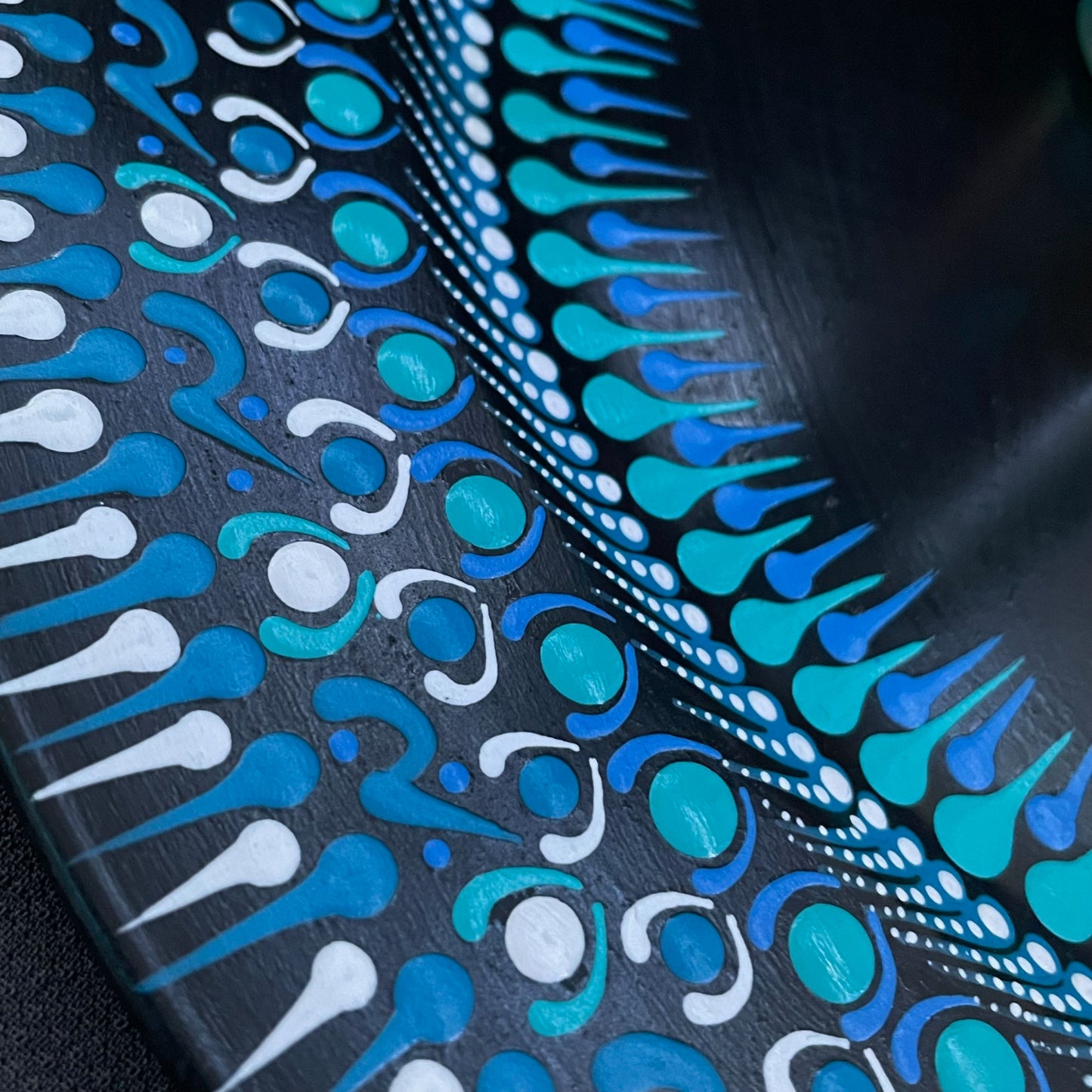 Centro de mesa decorativo con mandala en tonos azules, Henna Mehndi, cargador para eventos