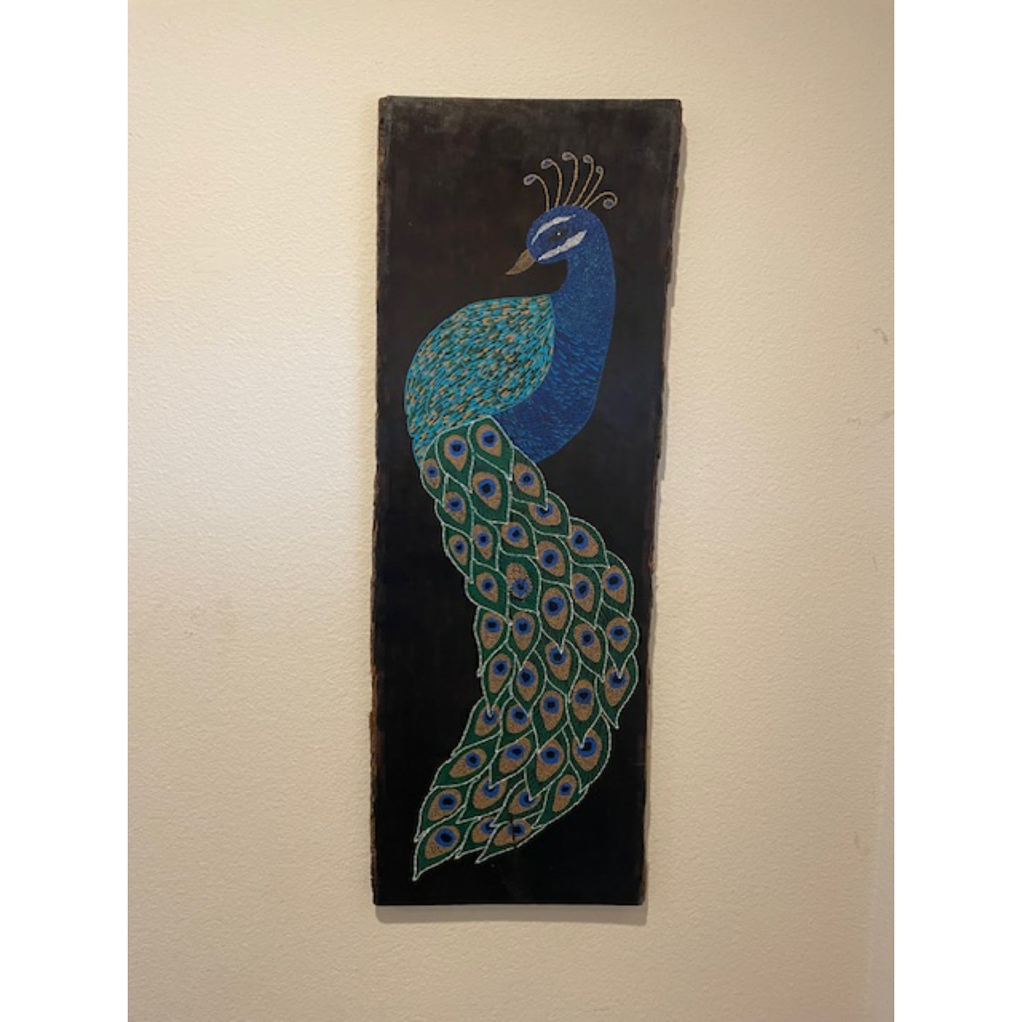 Arte de puntos de pavo real en madera de tilo borde vivo quemado hecho a mano decoración de la pared de la oficina en casa