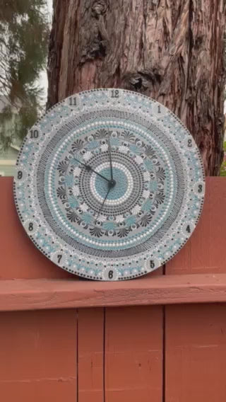 Reloj de pared con arte de puntos, trabajo de Mandala, pintura acrílica hecha a mano, decoración para el hogar y la Oficina