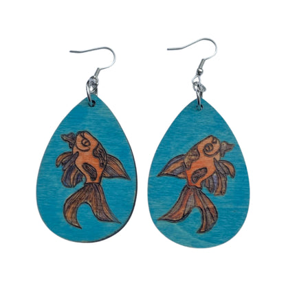 Pendientes de pescado Alfa Beta Madera hecha a mano quemada y pintada Moda Lágrima ligera