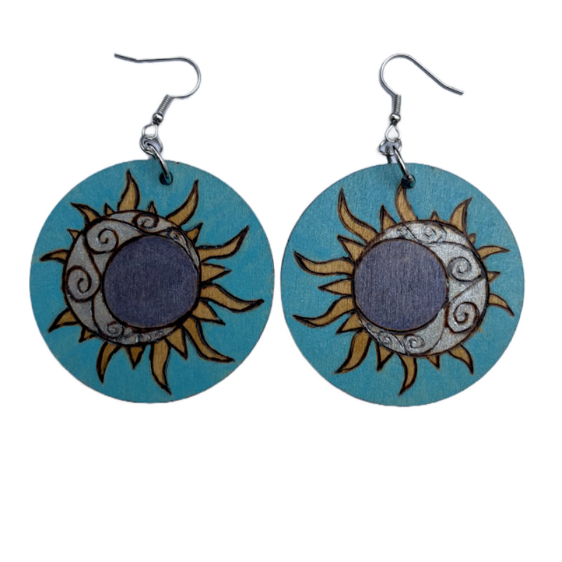 Pendientes de sol y luna hechos a mano madera quemada y pintada moda peso ligero redondo