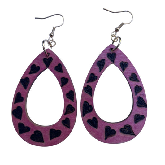 Pendientes de corazones rosados ​​hechos a mano madera quemada y pintada moda peso ligero lágrima sagrada