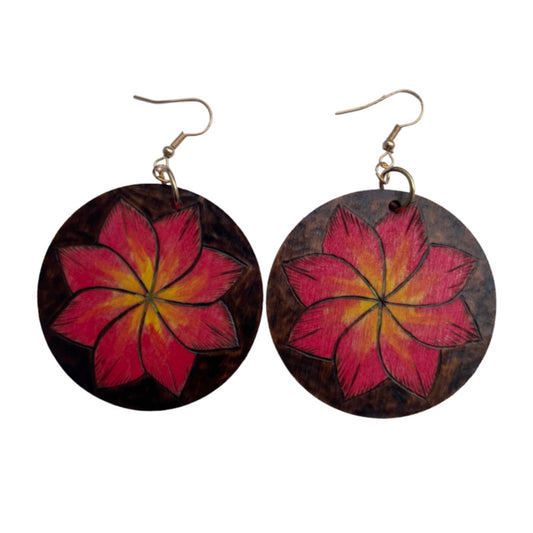 Pendientes de flores de fuego hechos a mano madera quemada y pintada moda lágrima ligera